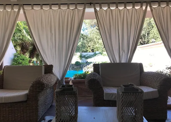 Luxury With Swimming Pool In * Roma