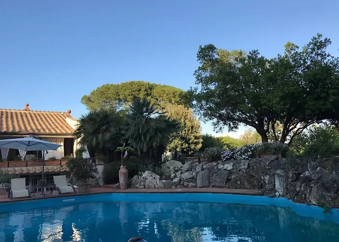 Luxury With Swimming Pool In * Roma
