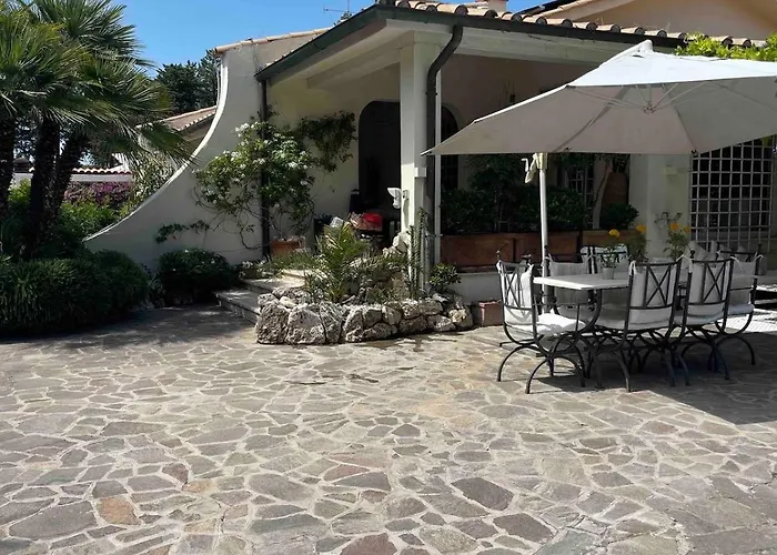 Pousada Luxury With Swimming Pool In Roma