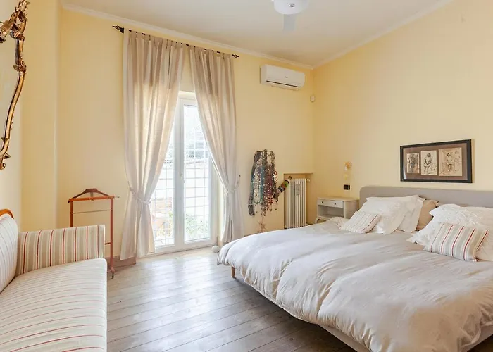 Luxury With Swimming Pool In Pousada